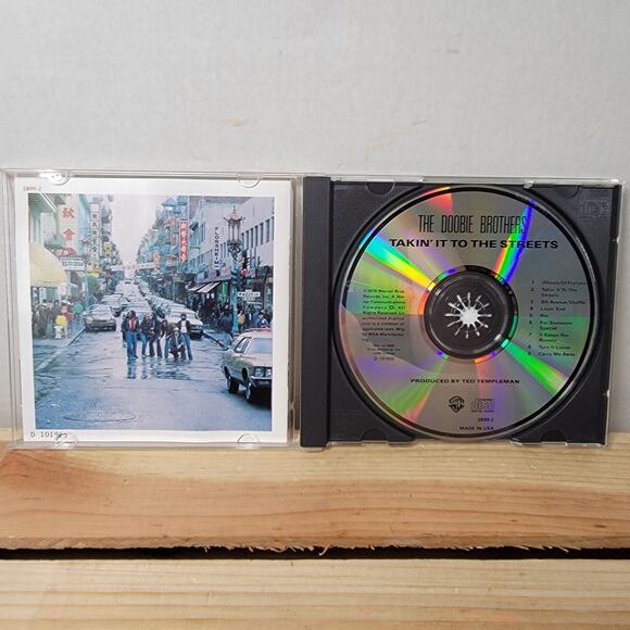 CD The Doobie Brothers - Takin' It To The Streets - Picture 2 of 4